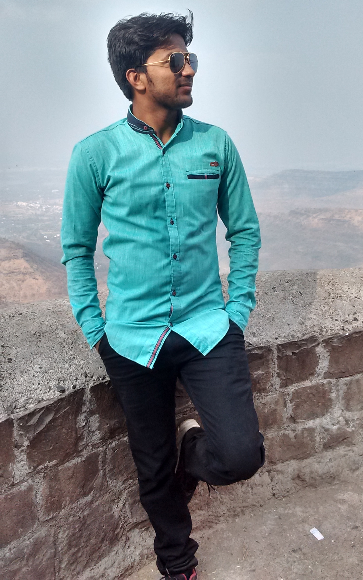 Manish chauhan