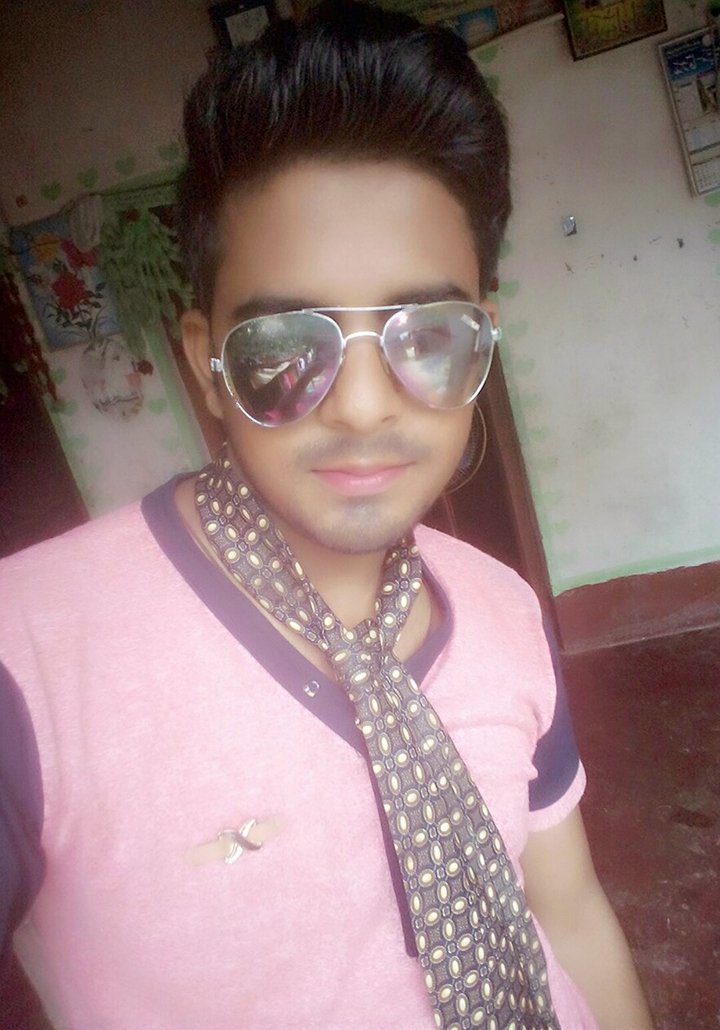 Md gulzar