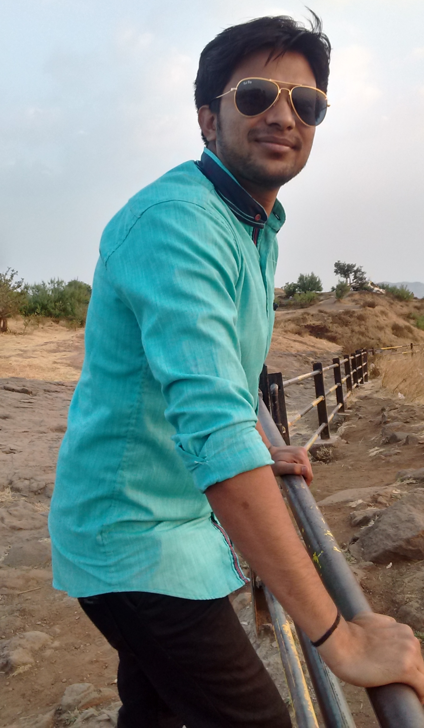 Manish chauhan